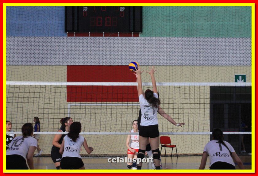 150614 volley2 260_tn.jpg